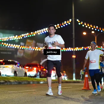 Runner Photo 4420521