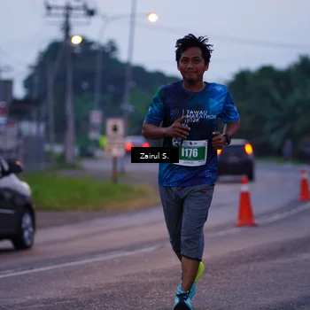 Runner Photo 4420535