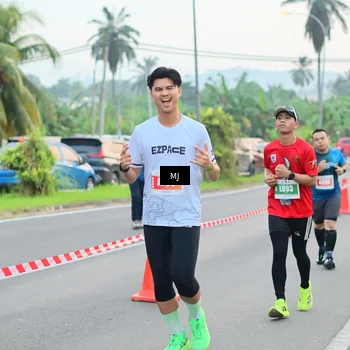 Runner Photo 4420595