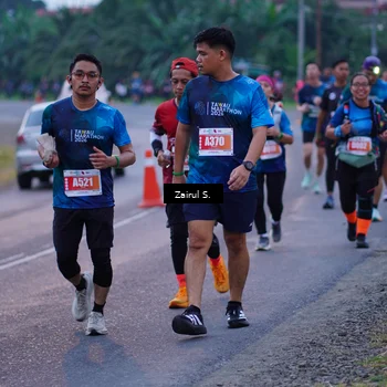 Runner Photo 4420596
