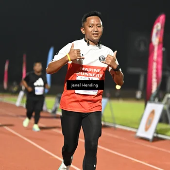 Runner Photo 4420644