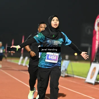 Runner Photo 4420658
