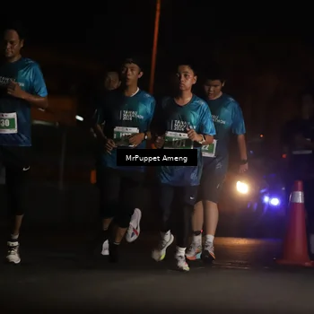 Runner Photo 4420665