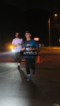 Runner Photo 4420701