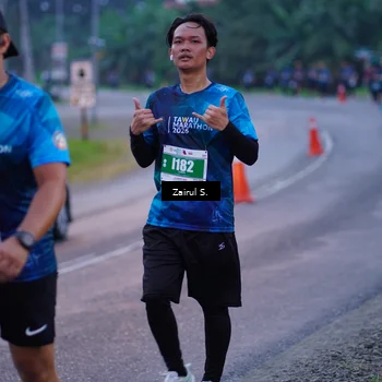 Runner Photo 4420724