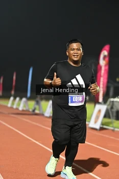 Runner Photo 4420735