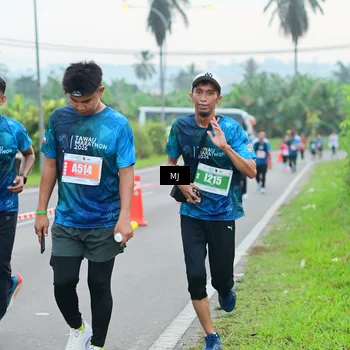 Runner Photo 4420740