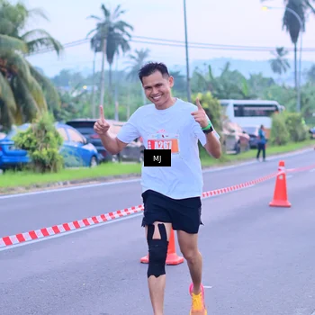 Runner Photo 4420808