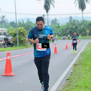 Runner Photo 4420841