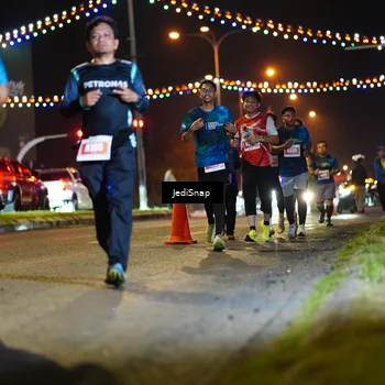 Runner Photo 4420890