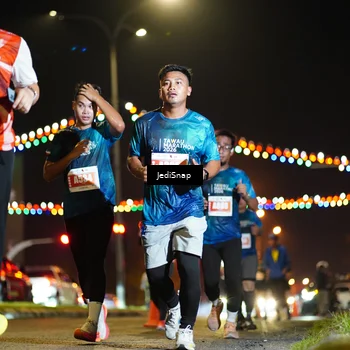 Runner Photo 4421004