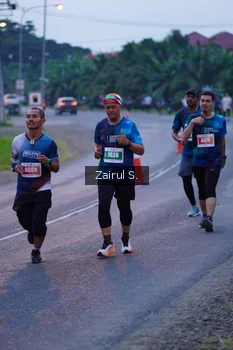 Runner Photo 4421009
