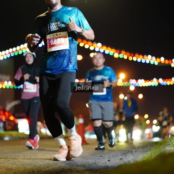 Runner Photo 4421030
