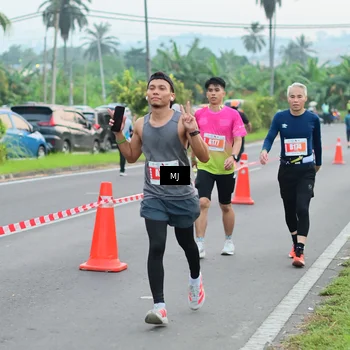 Runner Photo 4421091