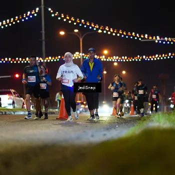 Runner Photo 4421098