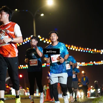 Runner Photo 4421119