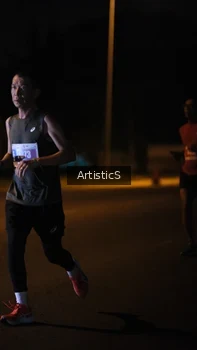 Runner Photo 4421127