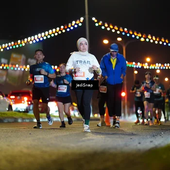 Runner Photo 4421137