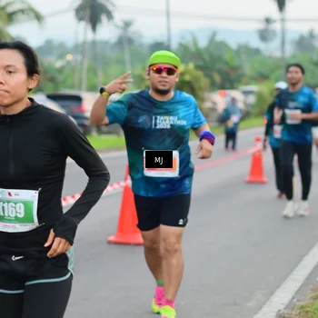Runner Photo 4421138