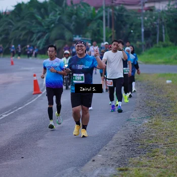 Runner Photo 4421158