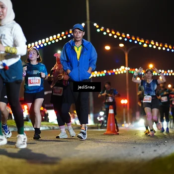 Runner Photo 4421168