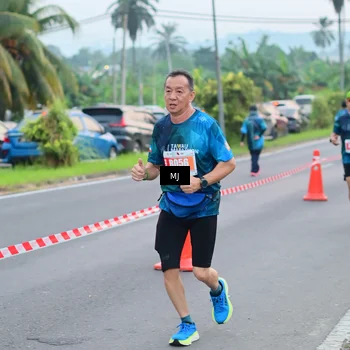 Runner Photo 4421172