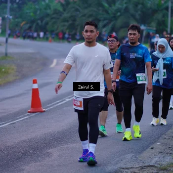 Runner Photo 4421190