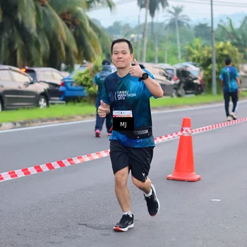 Runner Photo 4421197