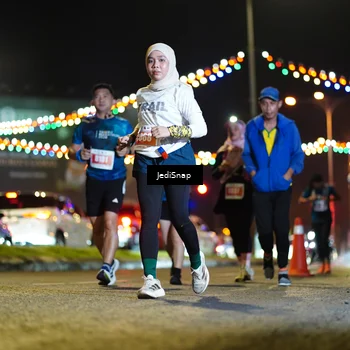 Runner Photo 4421209