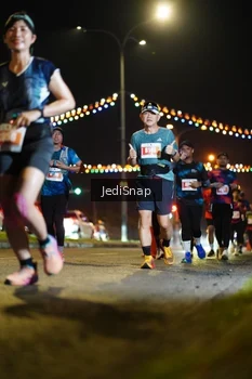 Runner Photo 4421257