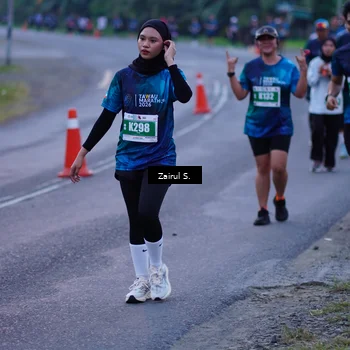 Runner Photo 4421261