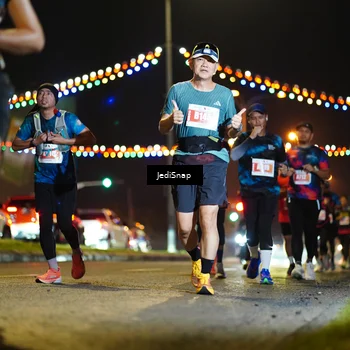 Runner Photo 4421263