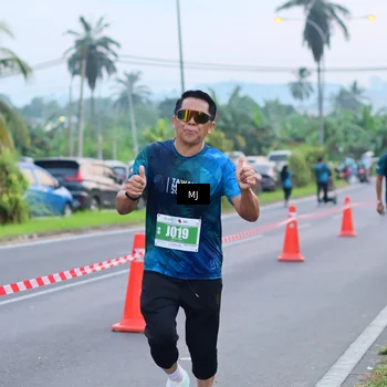 Runner Photo 4421268