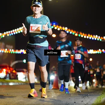 Runner Photo 4421270