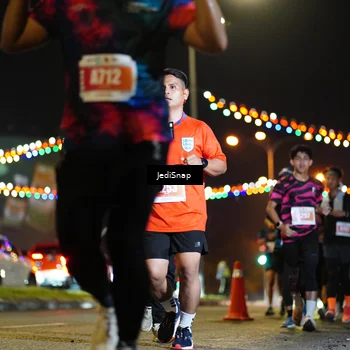 Runner Photo 4421338