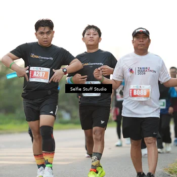 Runner Photo 4421351