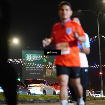 Runner Photo 4421358