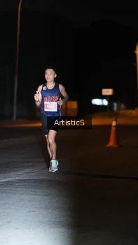 Runner Photo 4421362