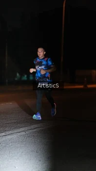 Runner Photo 4421403