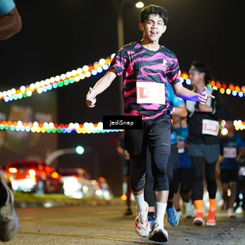 Runner Photo 4421406
