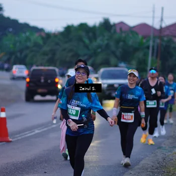 Runner Photo 4421443