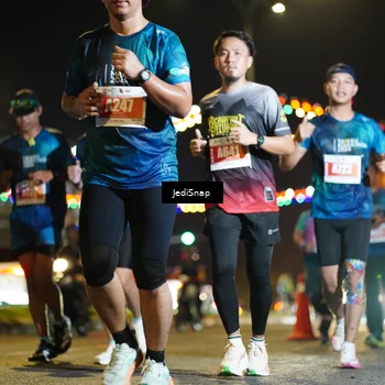 Runner Photo 4421445
