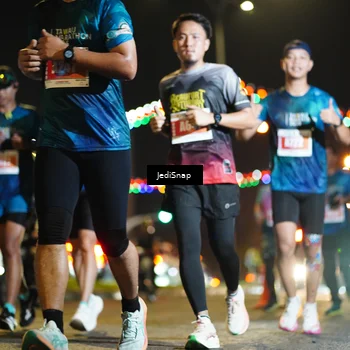 Runner Photo 4421451