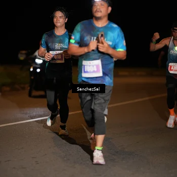 Runner Photo 4421461