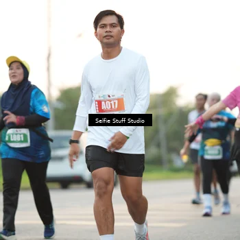 Runner Photo 4421489