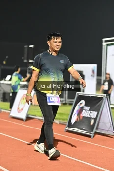 Runner Photo 4421513