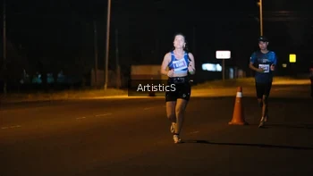 Runner Photo 4421518