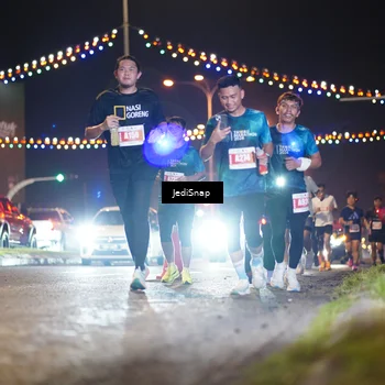 Runner Photo 4421555