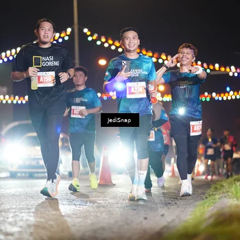 Runner Photo 4421567