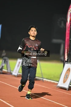 Runner Photo 4421582